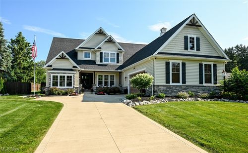 4428 Akins Road, North Royalton, OH, 44133 | Card Image