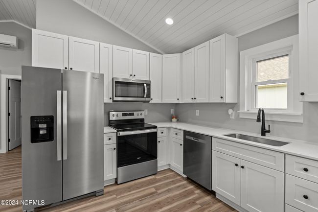 123 Long Pond Loop, Condo with 2 bedrooms, 1 bathrooms and null parking in Swansboro NC | Image 16