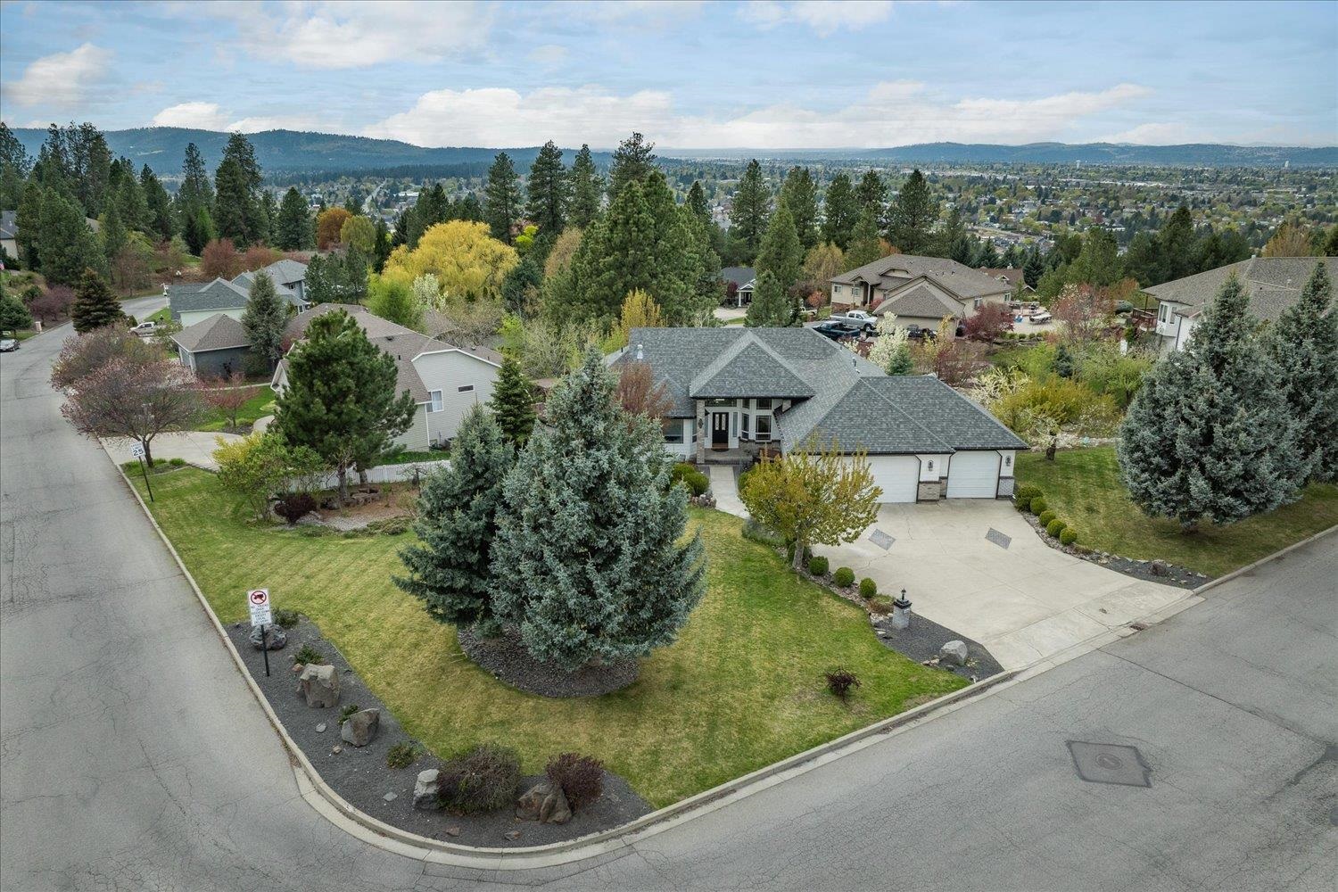 Steen Rd, Spokane Valley, WA 99037