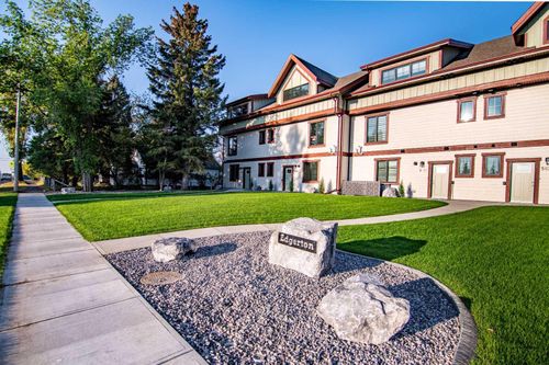 5024 48 Street, Rocky Mountain House, AB, T4T1C1 | Card Image