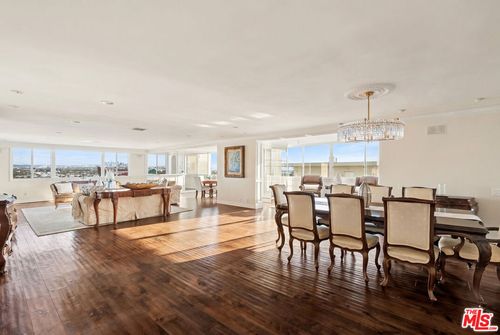 phc-838 N Doheny Drive, West Hollywood, CA, 90069 | Card Image