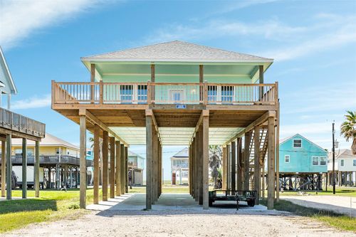 13019 Buccaneer Pkwy, Freeport, TX, 77541-9257 | Card Image