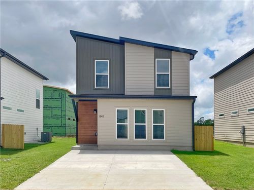 841 Massachusetts Ave, Bentonville, AR, 72713-5231 | Card Image