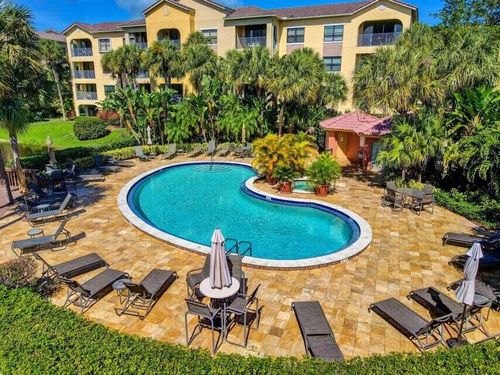 apt-402-700 Uno Lago Dr, Juno Beach, FL, 33408-2682 | Card Image