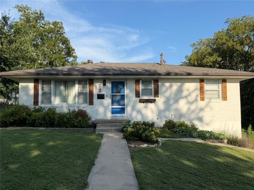 117 Waller Ave, Excelsior Springs, MO, 64024-1710 | Card Image