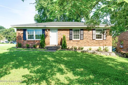 1600 Betances Ct, La Grange, KY, 40031-9515 | Card Image