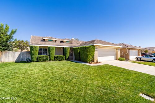 3649 Garnet Ave, Rosamond, CA, 93560-6861 | Card Image