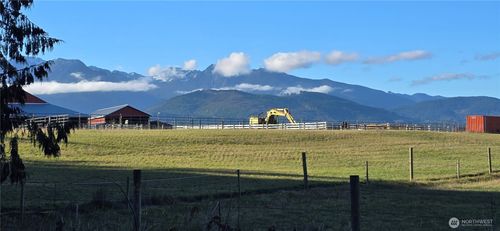 4 Lunderville Ln, Port Angeles, WA, 98362 | Card Image