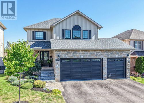 3188 Bass Lake Sideroad E, Orillia, ON, L3V7Y5 | Card Image