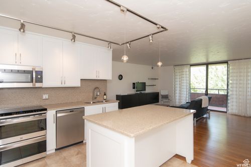 unit-512-115 S 1100 E, Salt Lake City, UT, 84102-1538 | Card Image