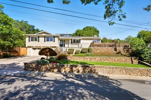 2936 Eaton Ave, San Carlos, CA, 94070-4331 | Card Image