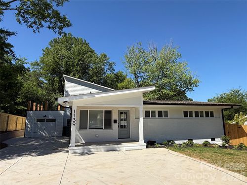 1139 Clanton Road, Charlotte, NC, 28217 | Card Image