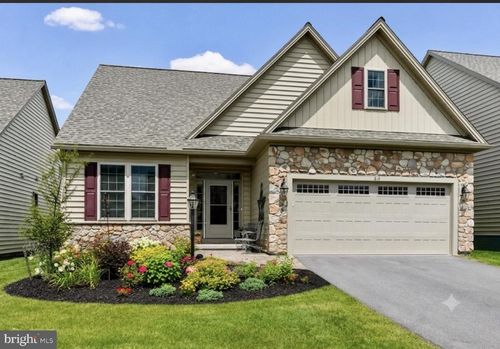 614 Greenbriar Path, COCHRANVILLE, PA, 19330-1010 | Card Image