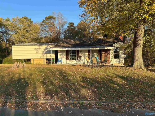 273 Millcreek Rd, Crossville, AL, 35962-3766 | Card Image