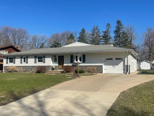 207 E Hollett St, Tracy, MN, 56175-1443 | Card Image