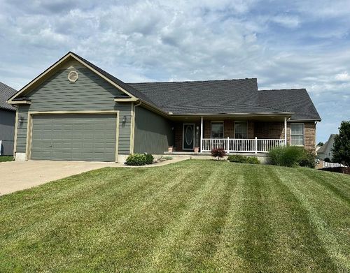 2211 Valley View Drive, Tonganoxie, KS, 66086 | Card Image