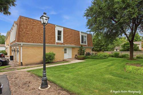b-761 Garfield Ave, Libertyville, IL, 60048-3198 | Card Image