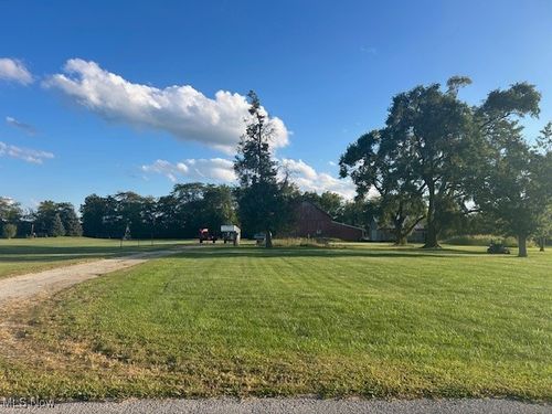 10148 W Elmore Eastern Rd, Oak Harbor, OH, 43449-9654 | Card Image