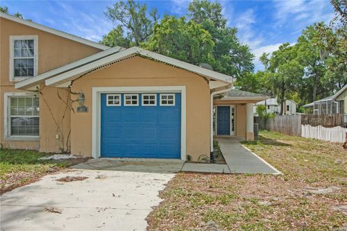 305 W Fountain St, FRUITLAND PARK, FL, 34731-3123 | Card Image