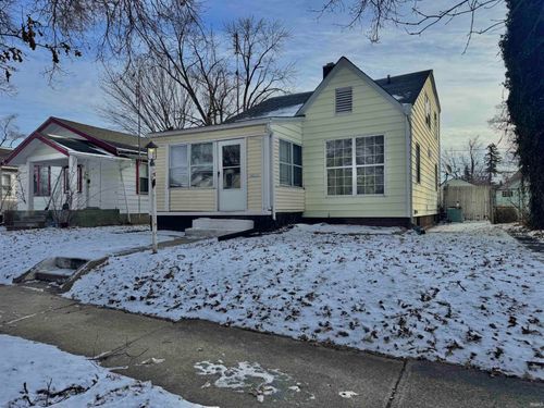 3517 Robinwood Dr, Fort Wayne, IN, 46806-3655 | Card Image