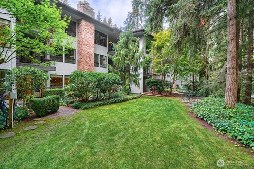 103-8515 242nd St Sw, Edmonds, WA, 98026-9050 | Card Image