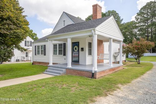 508 Stewart Ave, Clinton, NC, 28328-2626 | Card Image