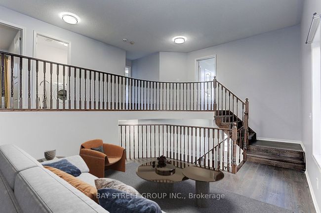 2433 Equestrian Cres, House other with 4 bedrooms, 4 bathrooms and 4 parking in Oshawa ON | Image 9