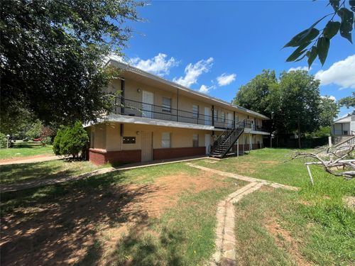1800 8th St, Wichita Falls, TX, 76301-4228 | Card Image