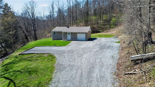 2523 Union Valley Rd, Wampum, PA, 16157 | Card Image