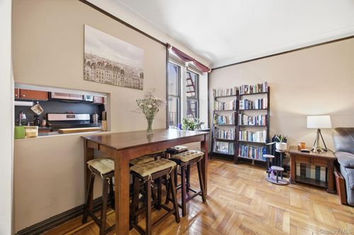 apt-3h-4755 39th Pl, Sunnyside, NY, 11104-4419 | Card Image