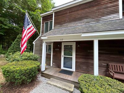 117 Goss Drive, House other with 4 bedrooms, 3 bathrooms and null parking in Henniker NH | Image 2