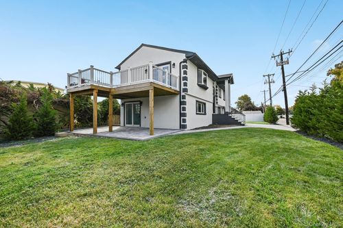 2675 Bellmore Ave, Bellmore, NY, 11710-4318 | Card Image