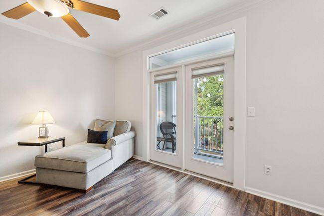 Living Room | Image 6