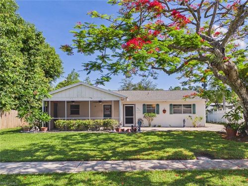3067 Buena Vista Ln, NAPLES, FL, 34105-2803 | Card Image
