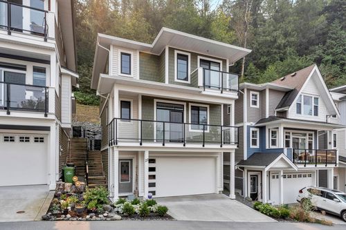 25-47042 Macfarlane Pl, Chilliwack, BC, V2R0P3 | Card Image