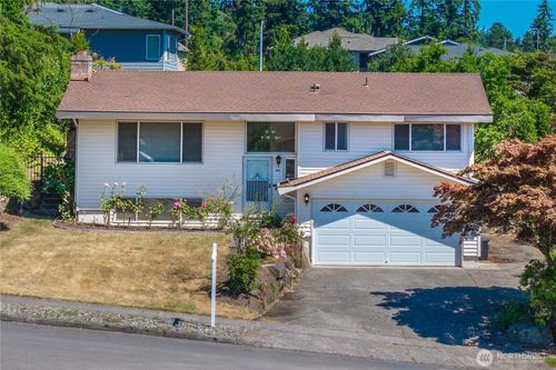 3615 191st Pl Sw, Lynnwood, WA, 98036-5717 | Card Image