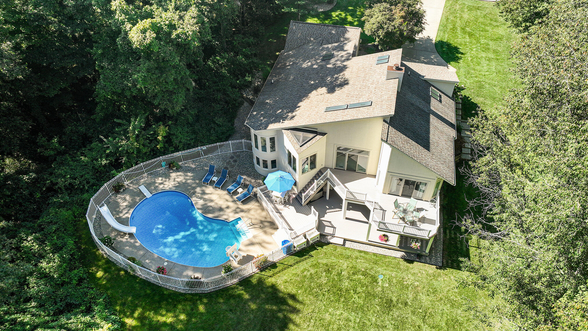 Naples Ct, Kalamazoo, MI 49009