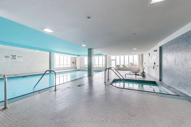 PH01 - 85 N Park Rd, Condo with 2 bedrooms, 1 bathrooms and 2 parking in Vaughan ON | Image 39