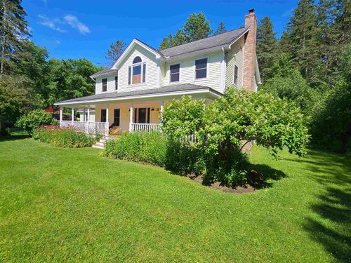 74 Beaver Pond Rd, Waterbury Ctr, VT, 05677-8055 | Card Image
