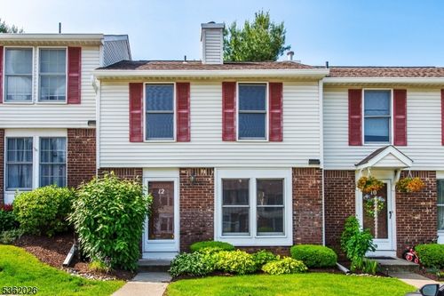 12 Liberty Ln, Franklin, NJ, 07416-2157 | Card Image