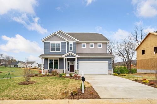 70 Avonwoods Dr, STAUNTON, VA, 24401-5810 | Card Image