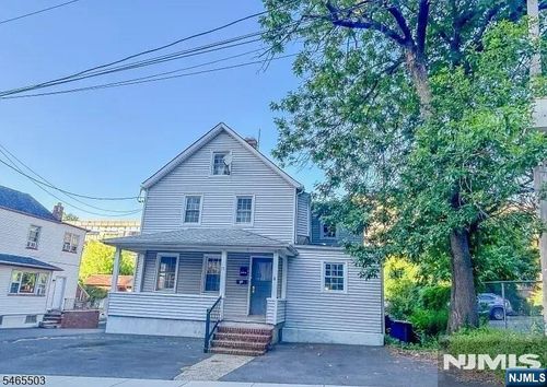 15 4th St, South Orange, NJ, 07079-1705 | Card Image