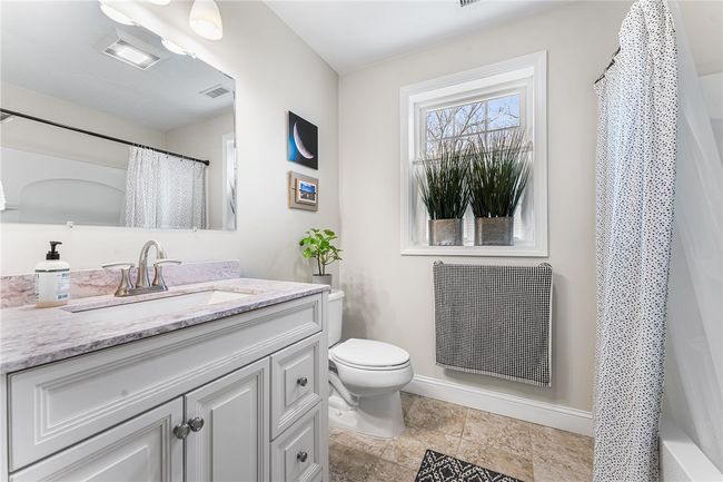 135 Crandall Rd, House other with 3 bedrooms, 3 bathrooms and 7 parking in Tiverton RI | Image 25