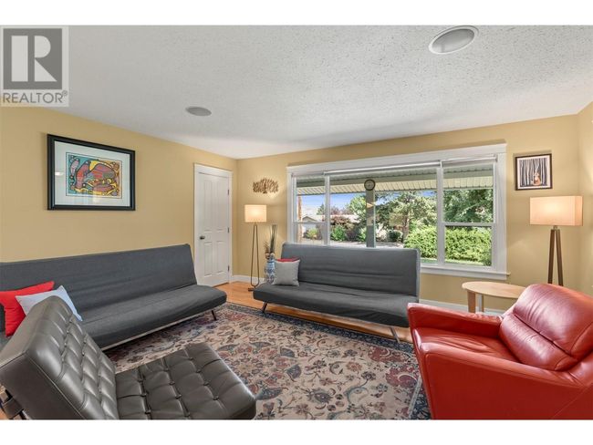 11704 Tassie Dr, House other with 4 bedrooms, 3 bathrooms and 5 parking in Coldstream BC | Image 9