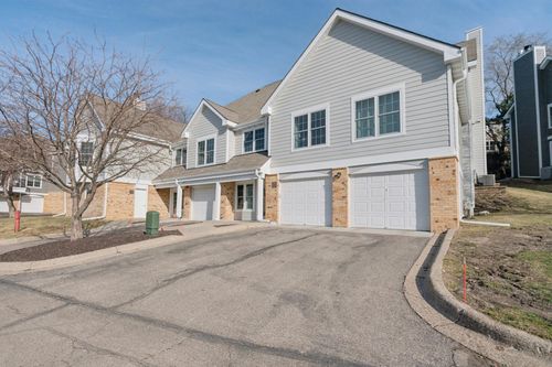 102-5980 Chasewood Pkwy, Minnetonka, MN, 55343-4344 | Card Image