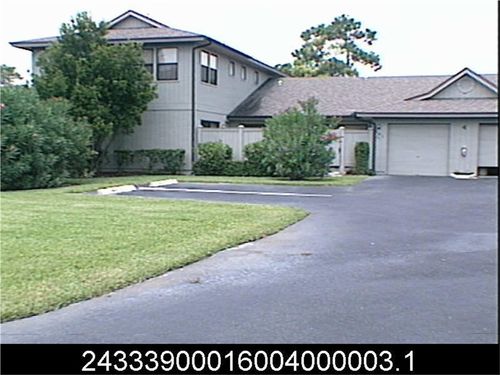 apt-101-601 Centre Ct, Vero Beach, FL, 32962-5586 | Card Image