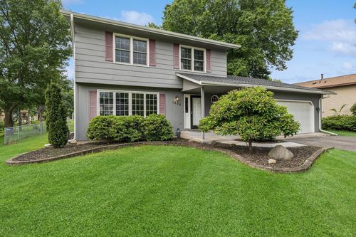 1260 Burke Ave W, Roseville, MN, 55113-5905 | Card Image