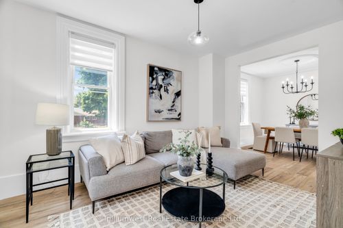 151 Frederick St E, Arthur, ON, N0G1A0 | Card Image