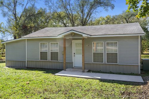 516 S Cherokee St, Stilwell, OK, 74960-4414 | Card Image