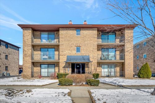 2w-8136 168th Place, Tinley Park, IL, 60477 | Card Image